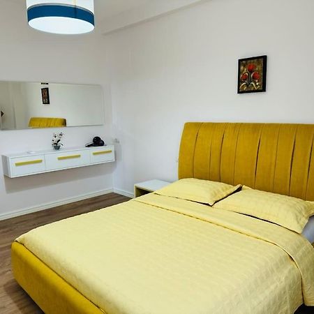 Yellow Apartment Δυρράχιο Εξωτερικό φωτογραφία