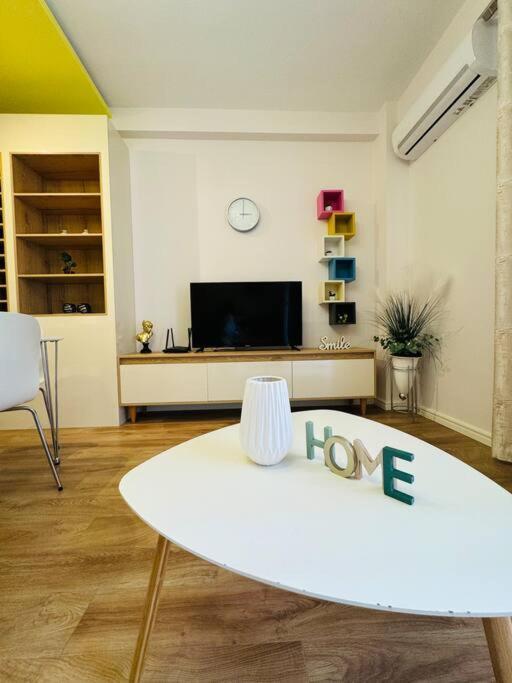 Yellow Apartment Δυρράχιο Εξωτερικό φωτογραφία